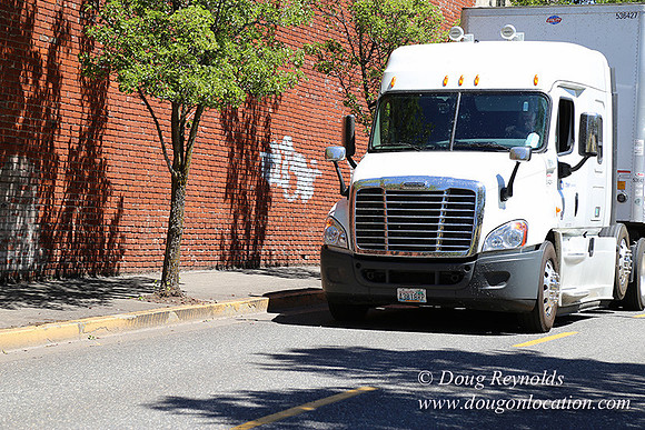 2nd St Hood River-7888