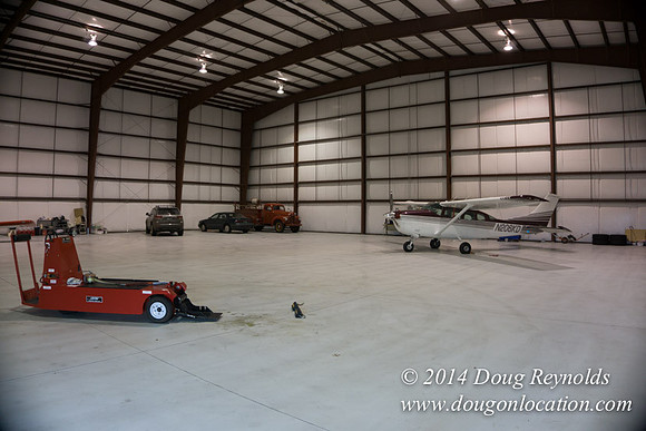 MC Hanger-1618