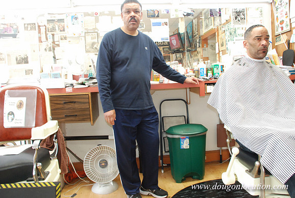 Earls Barber Shop-0434