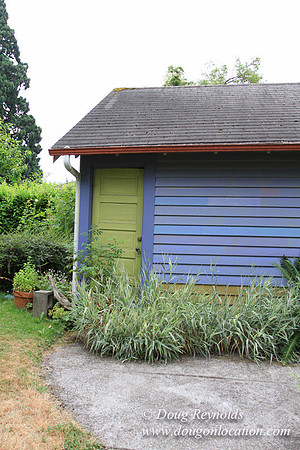Laura’s Home This is a Portland Bungalow Style small home with a average sized and interesting back yard, nice garden with bee hive’s