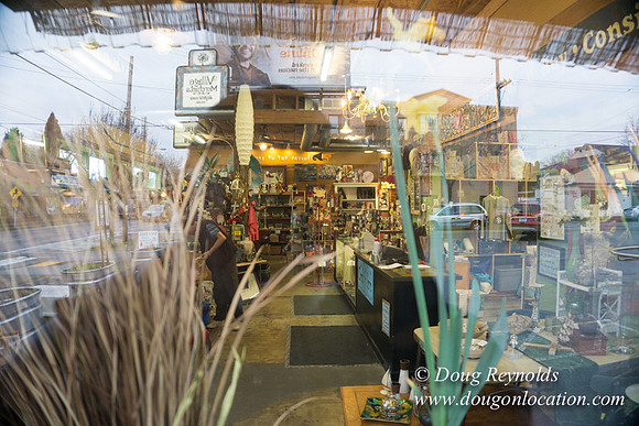 Village Merchants, Re Sell Store