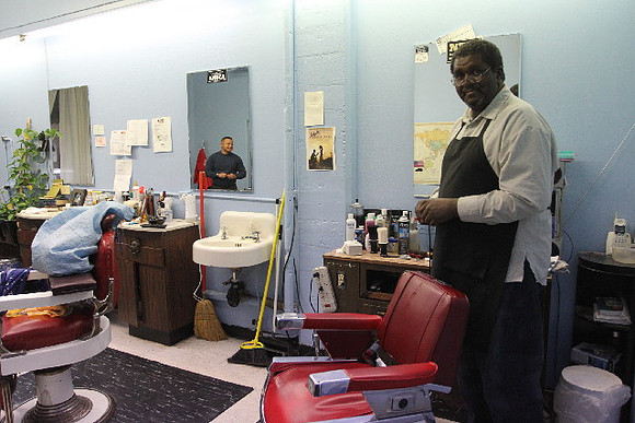 Den Salon Barber Shop-9728